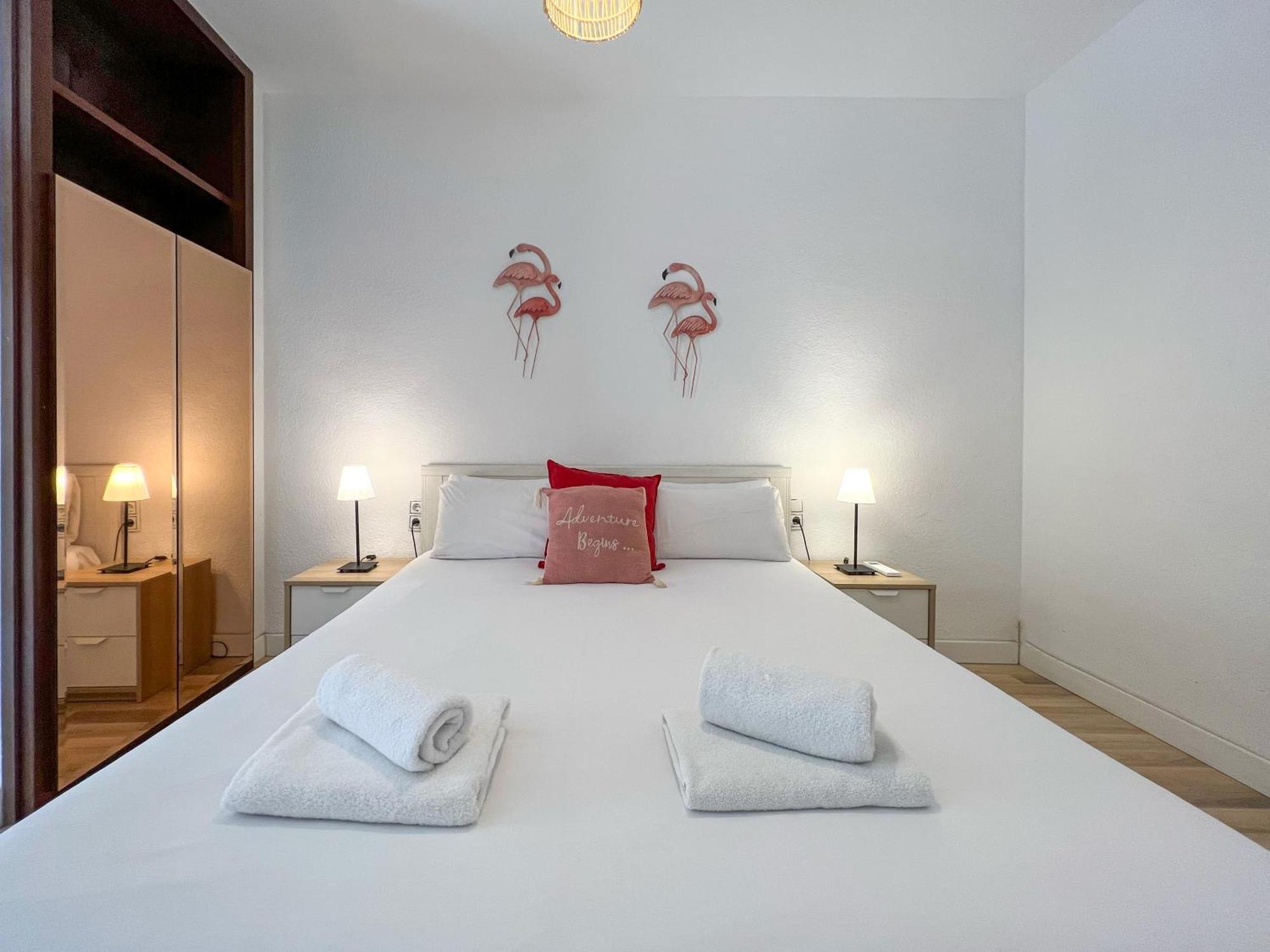 Stay U-Nique Apartments Sardenya II برشلونة المظهر الخارجي الصورة